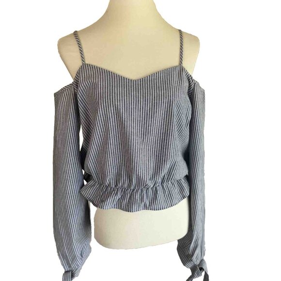 Nasty Gal Emory Park Cold Shoulder Top M Blue NWOT - Picture 1 of 11